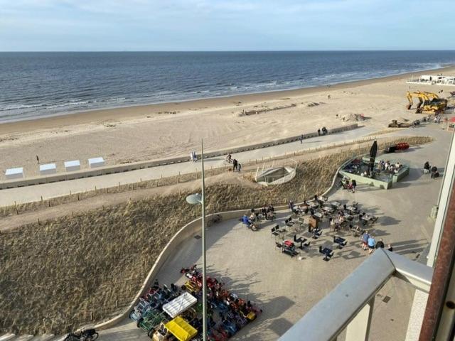 Seagusta - Sea View Apartment In Middelkerke Esterno foto